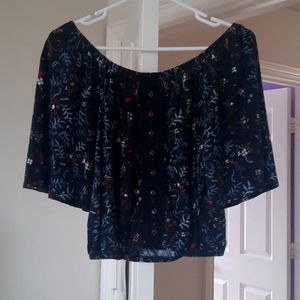Mudd Black Floral Cropped Blouse